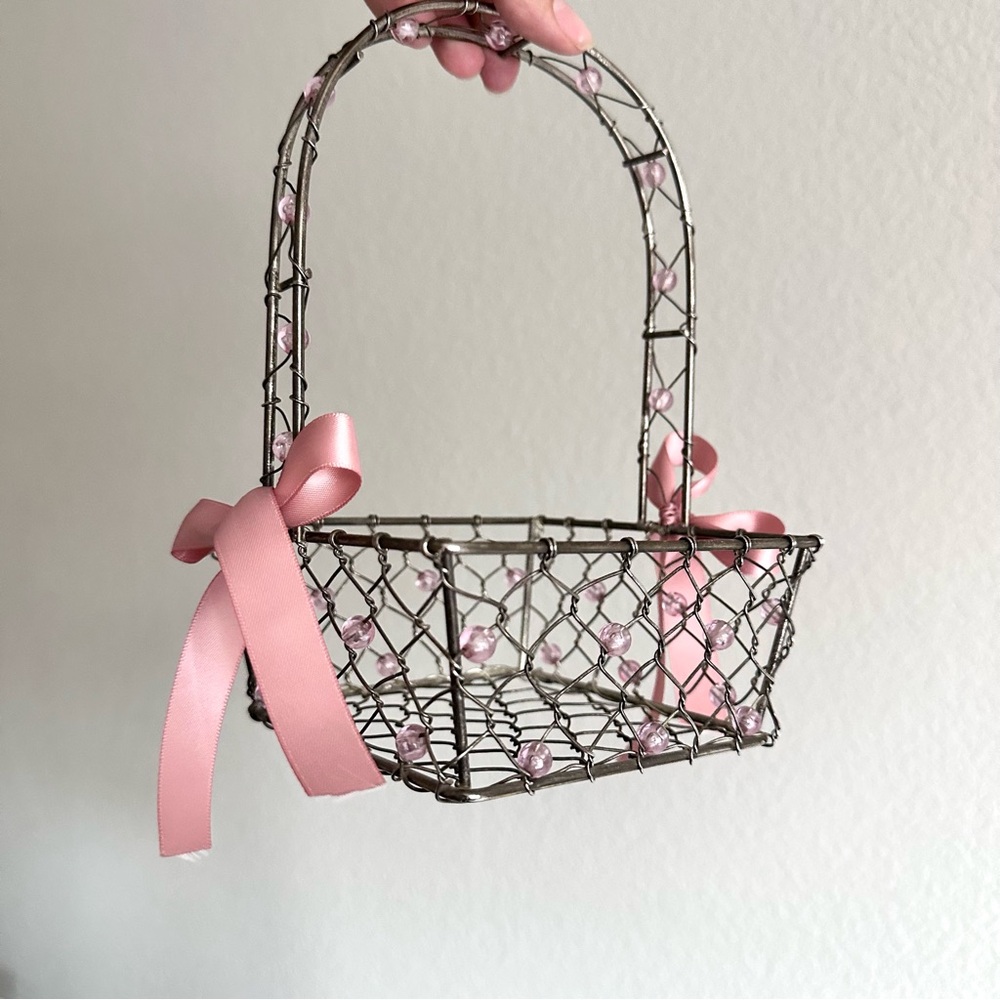Decorative Wire Beaded Basket - Picture 3 of 11